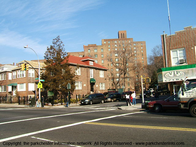 Parkchester%20photo%20of%20buildings%20near%20White%20Plains%20Road